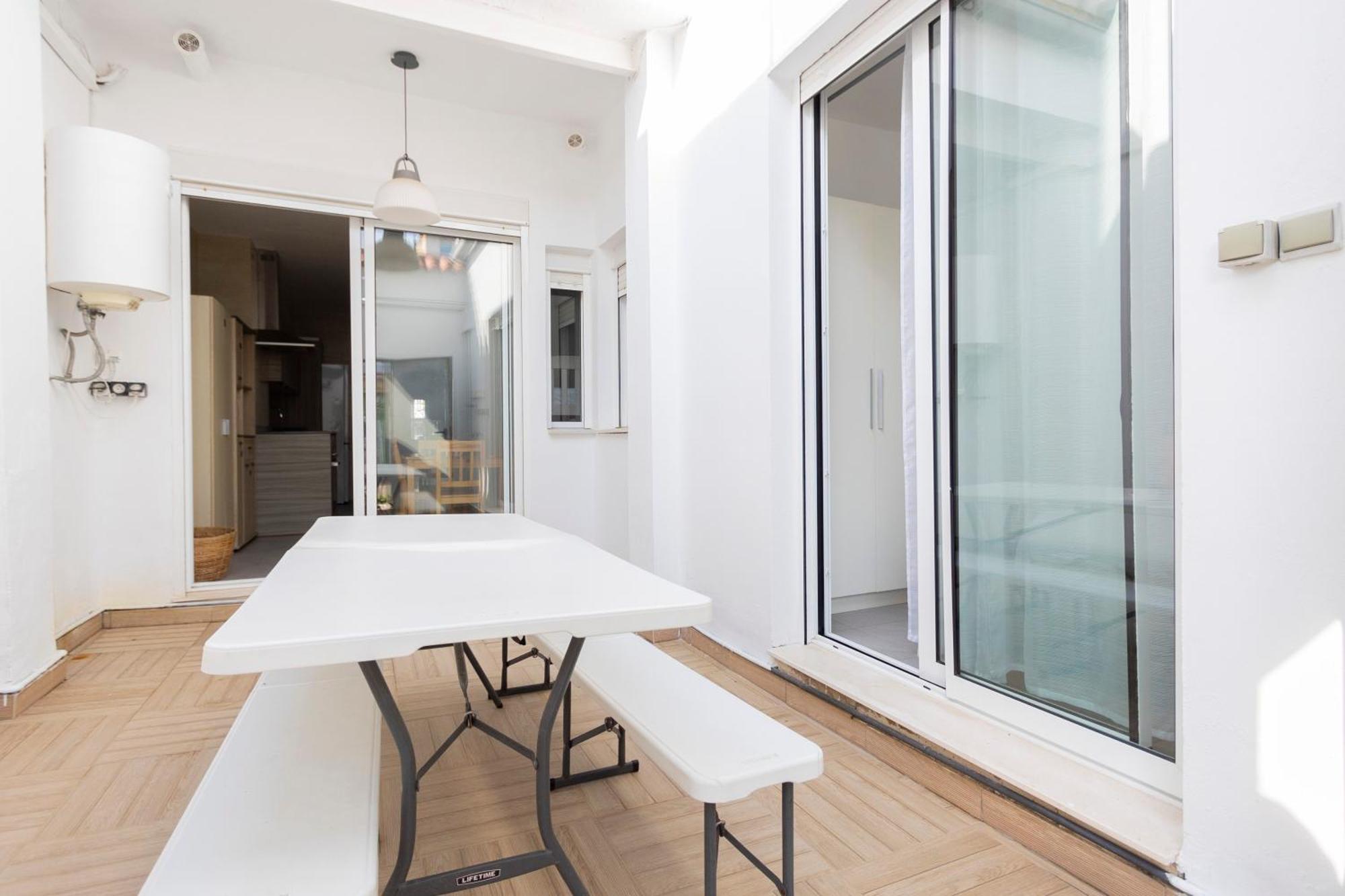 Cabanyal Beach House Valencia Exterior photo