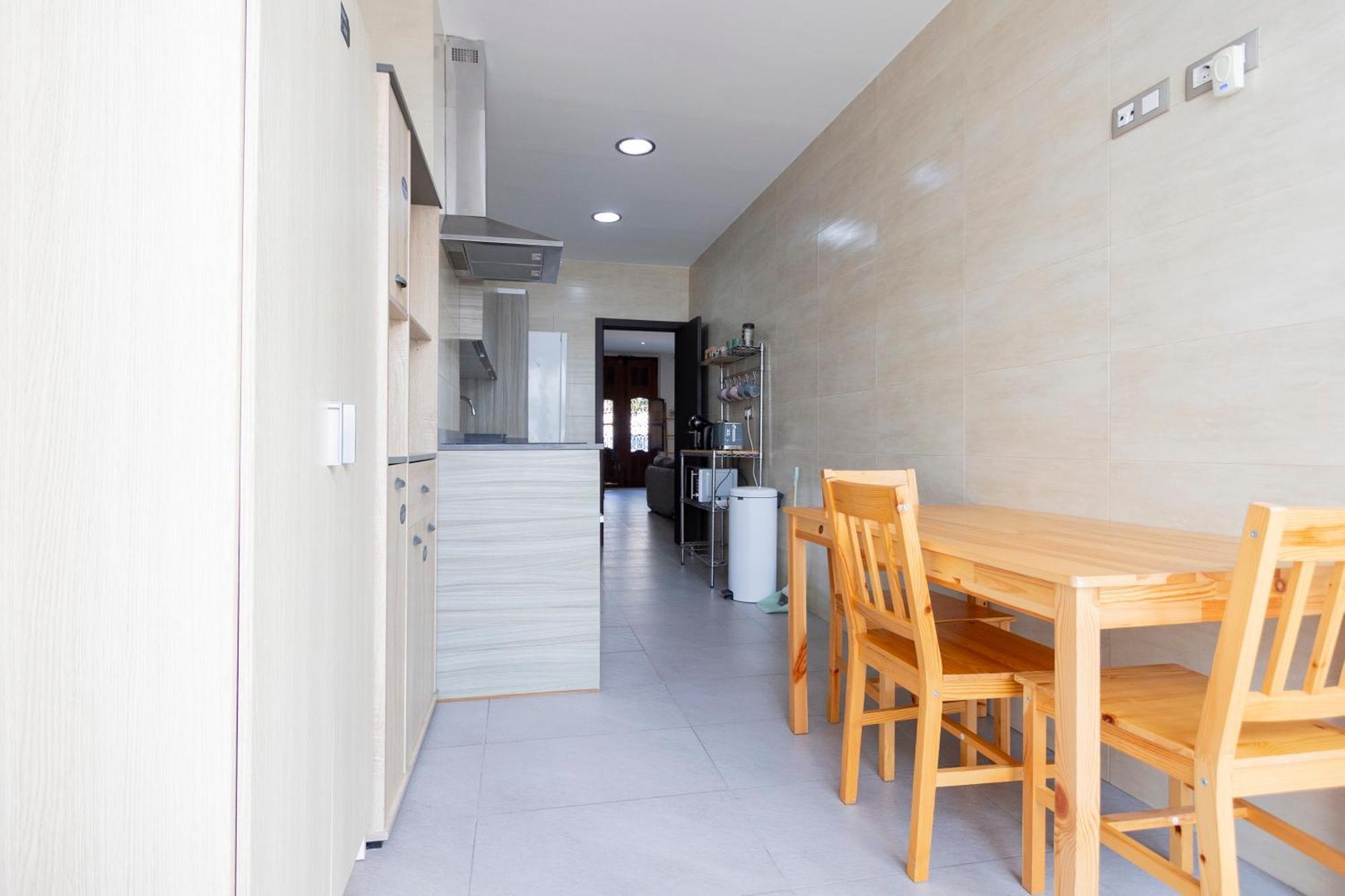 Cabanyal Beach House Valencia Exterior photo